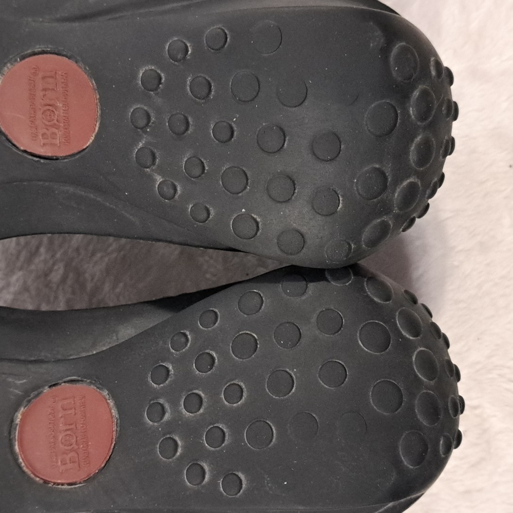 BORN Women's Leather Shoes - Picture 15 of 15
